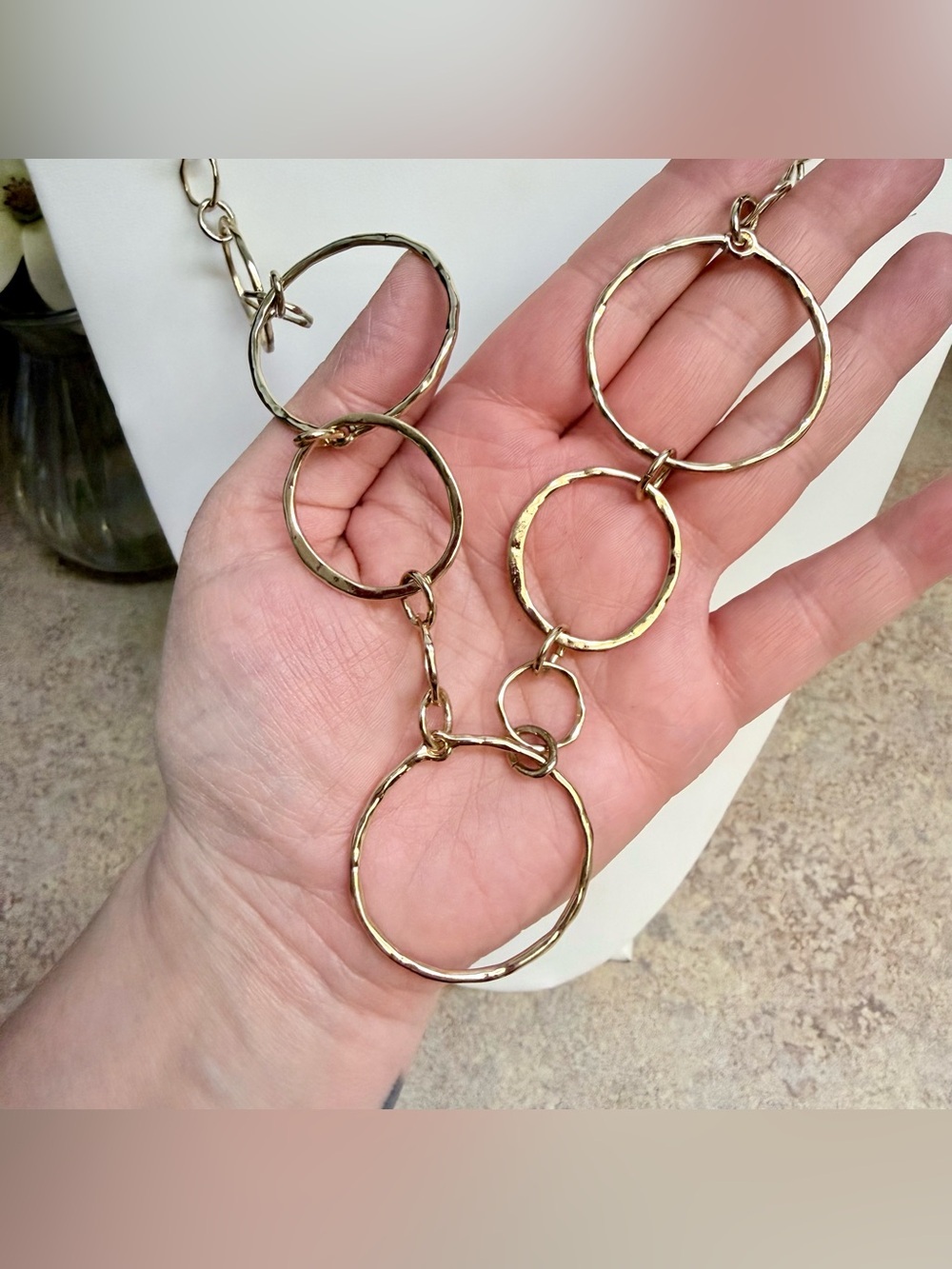 Chico’s geometric hammered ring necklace - Picture 2 of 3